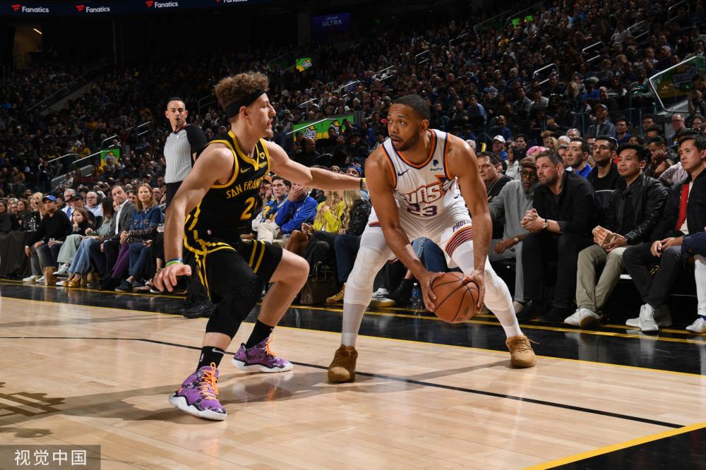 更广阔的舞 更广阔的舞